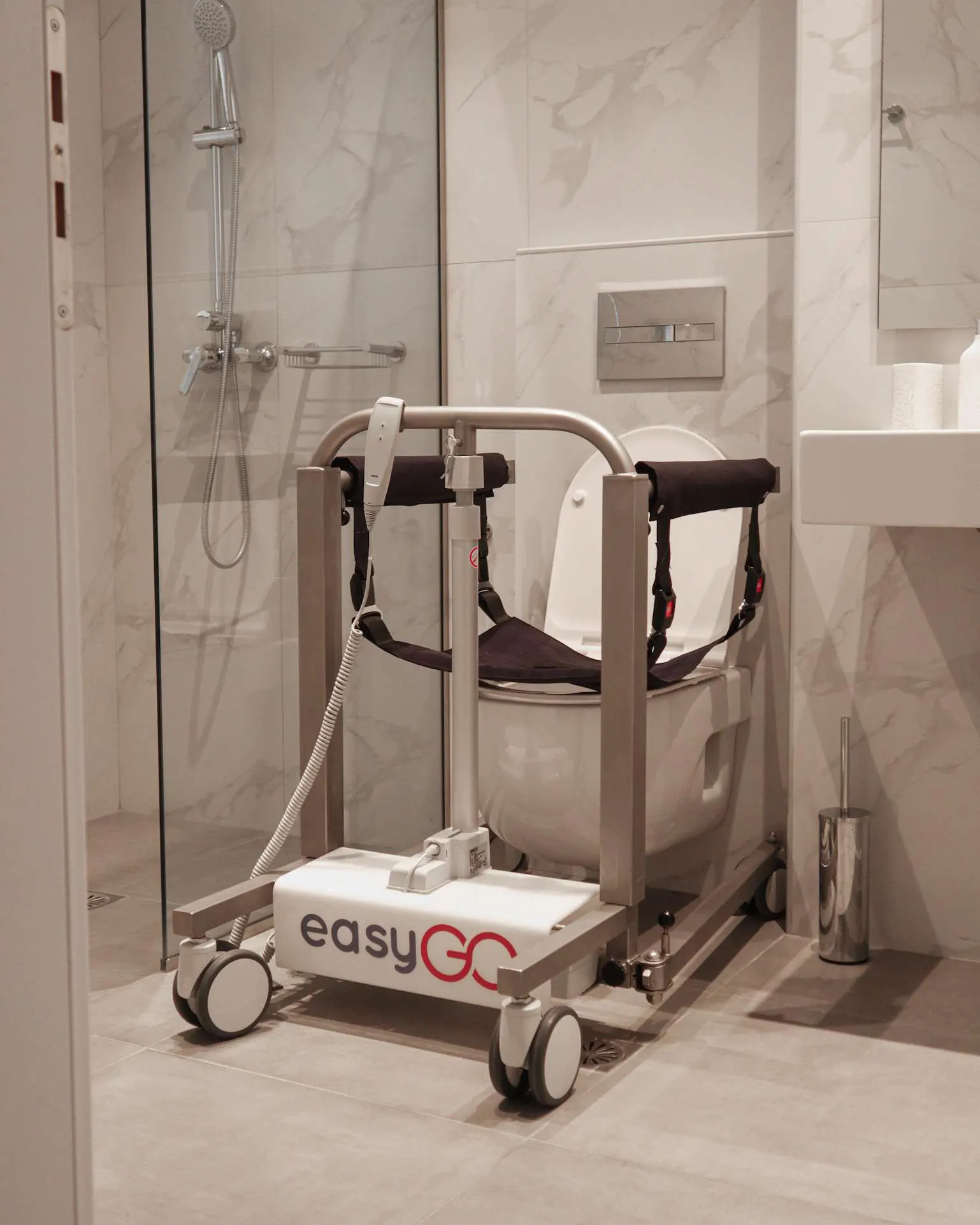 MULTIPURPOSE WHEELCHAIR LIFT Mobility Rentals Chania